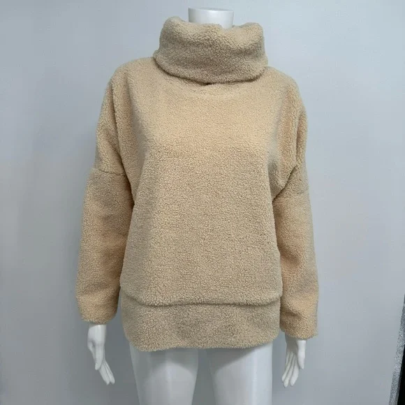 Tuckernuck Pullover Sweater Size M Cream Teddy Fleece Rollins Funnel Neck Boxy - Picture 2 of 9